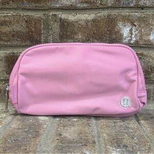 NWT Lululemon Everywhere Belt Bag In Pink Frosting